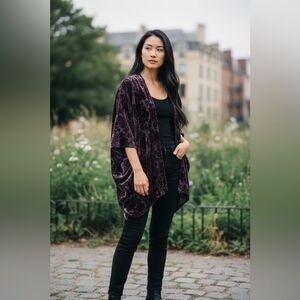 Women’s Lucky Brand OS Velvet drap purple NWT